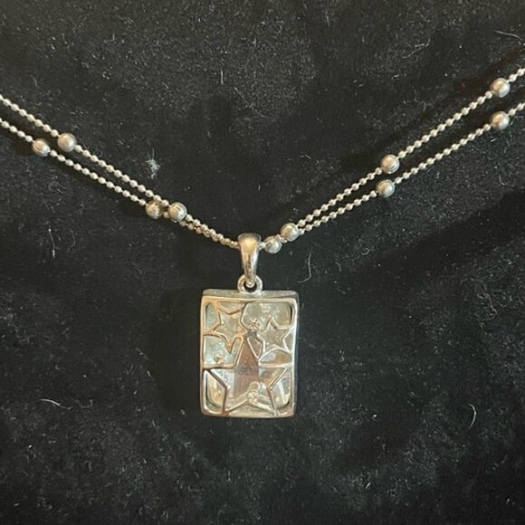 Double Stranded Reversible Crystal Star Pendant Necklace - Picture 3 of 14